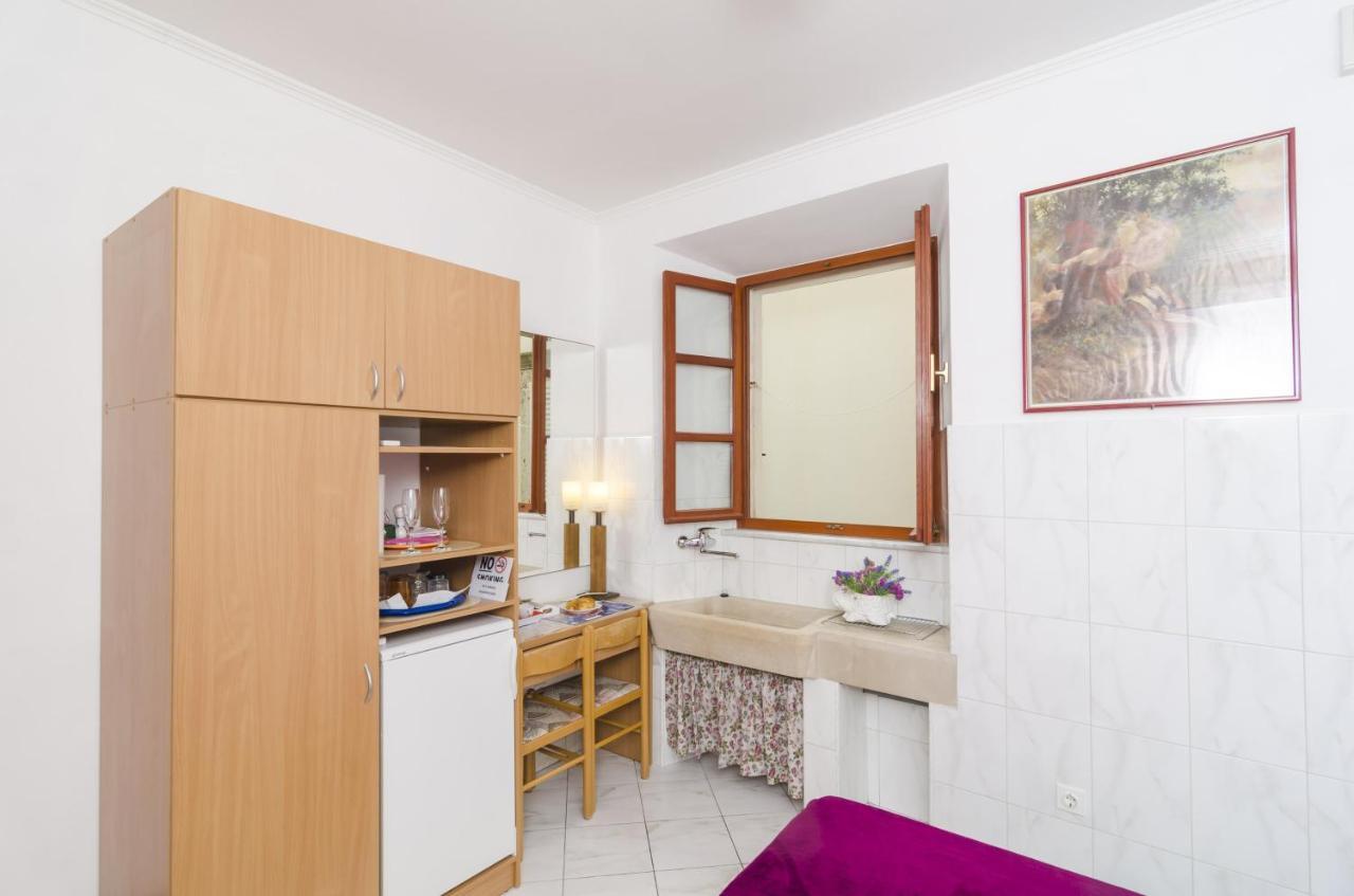 Rooms Lovrijenac دوبروفينك المظهر الخارجي الصورة